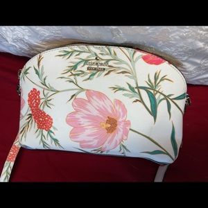 Kate Spade beautiful leather crossbody